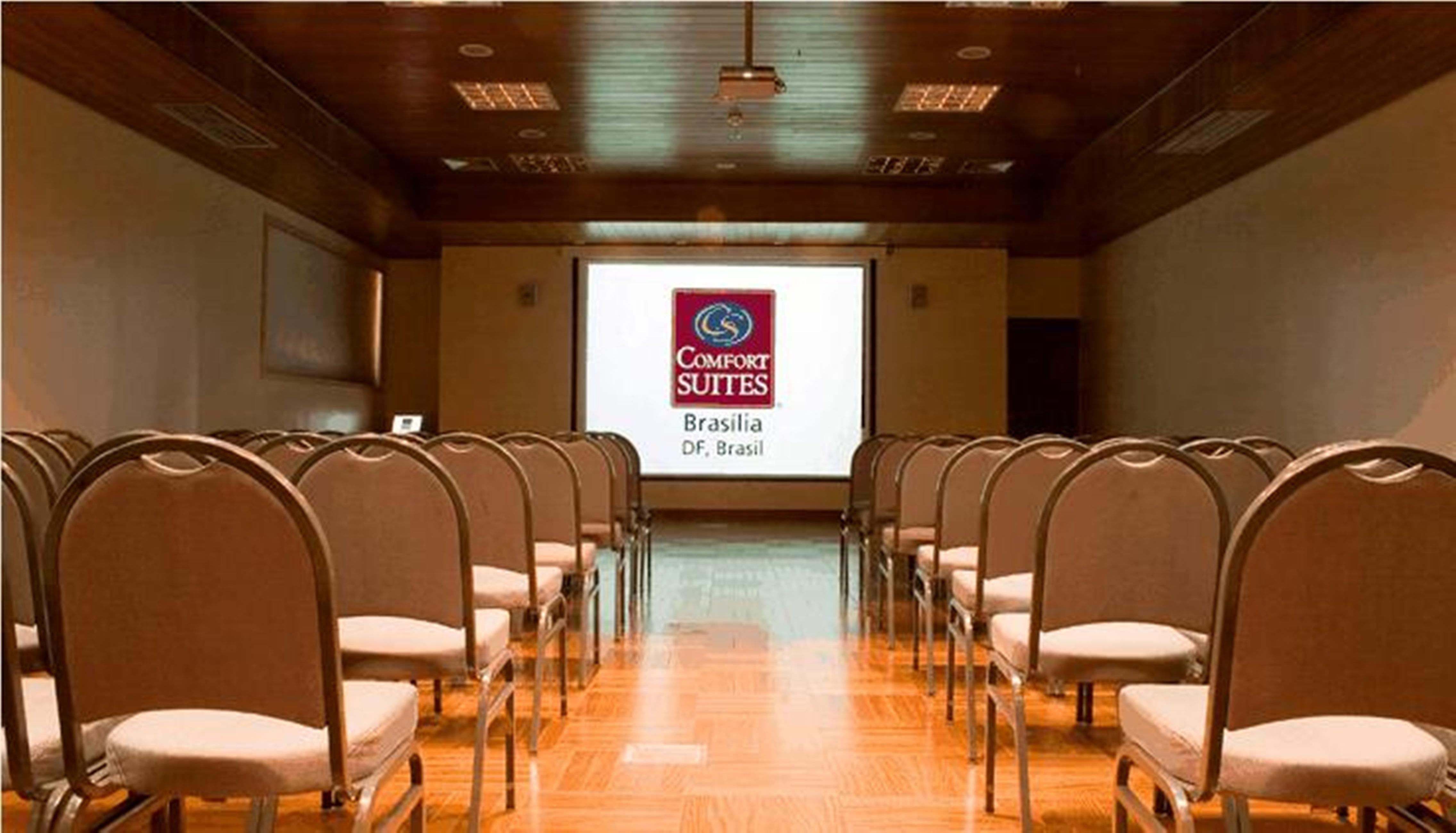 Comfort Hotel 4*